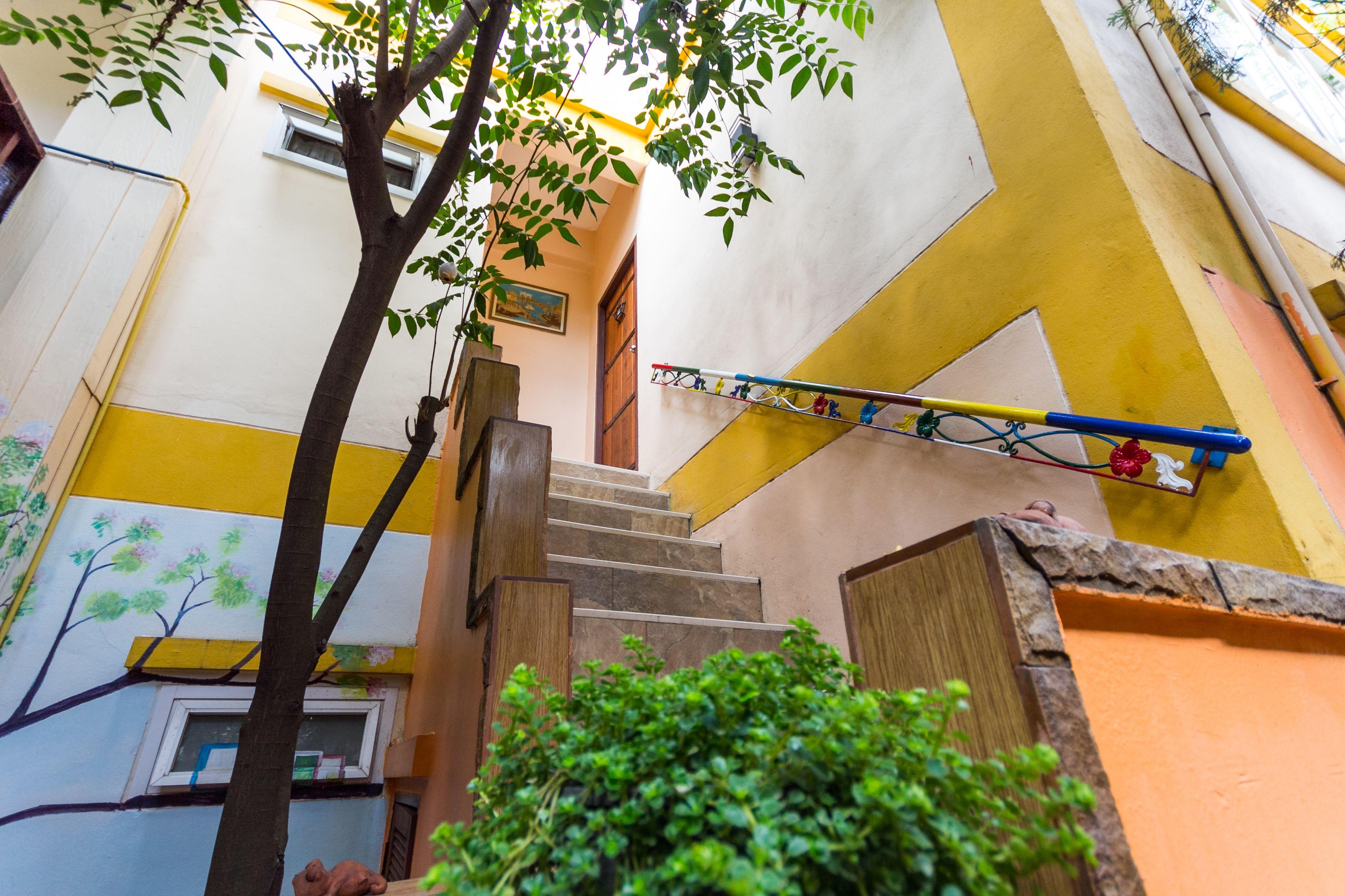 Changmoi House — Photos 1